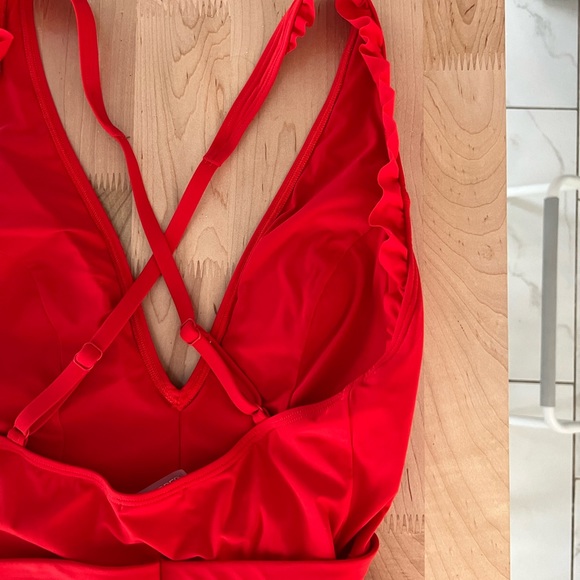 Skinny Dippers Jelly Beans Cinched Waist One-Piece Swimsuit. Red, size medium - Picture 13 of 14